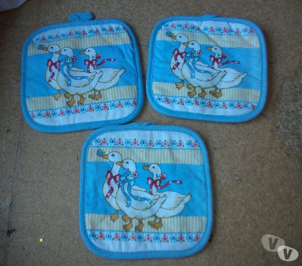 Accessoires - Bagagerie Bas-Rhin Bouxwiller - 67330 - Photos Vivastreet MANIQUES et GANTS-MANIQUE de Cuisine - Neufs