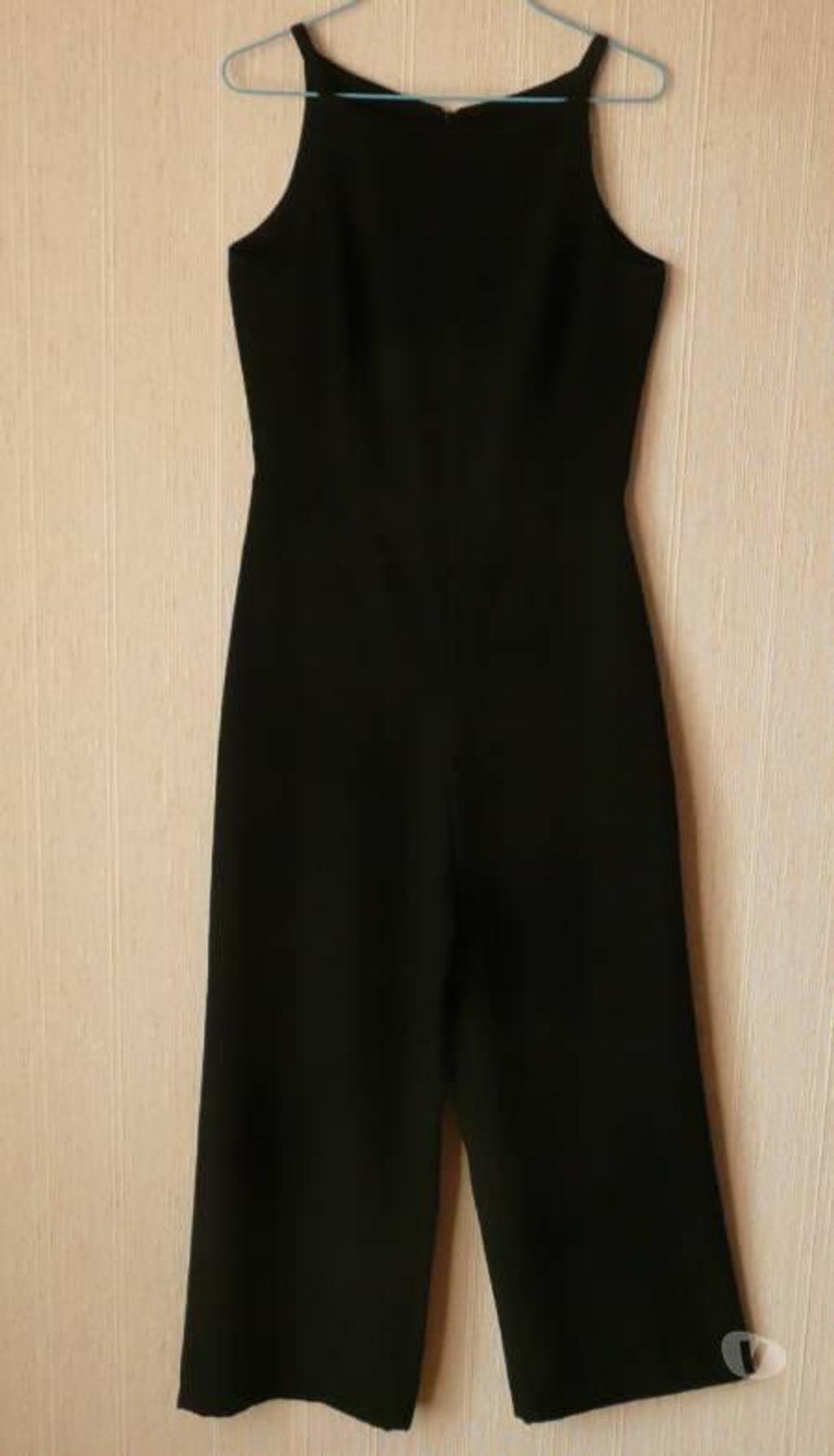 Vêtements occasion Seine-et-Marne Meaux - 77100 - Photos Vivastreet COMBI-PANTALON femme taille 38