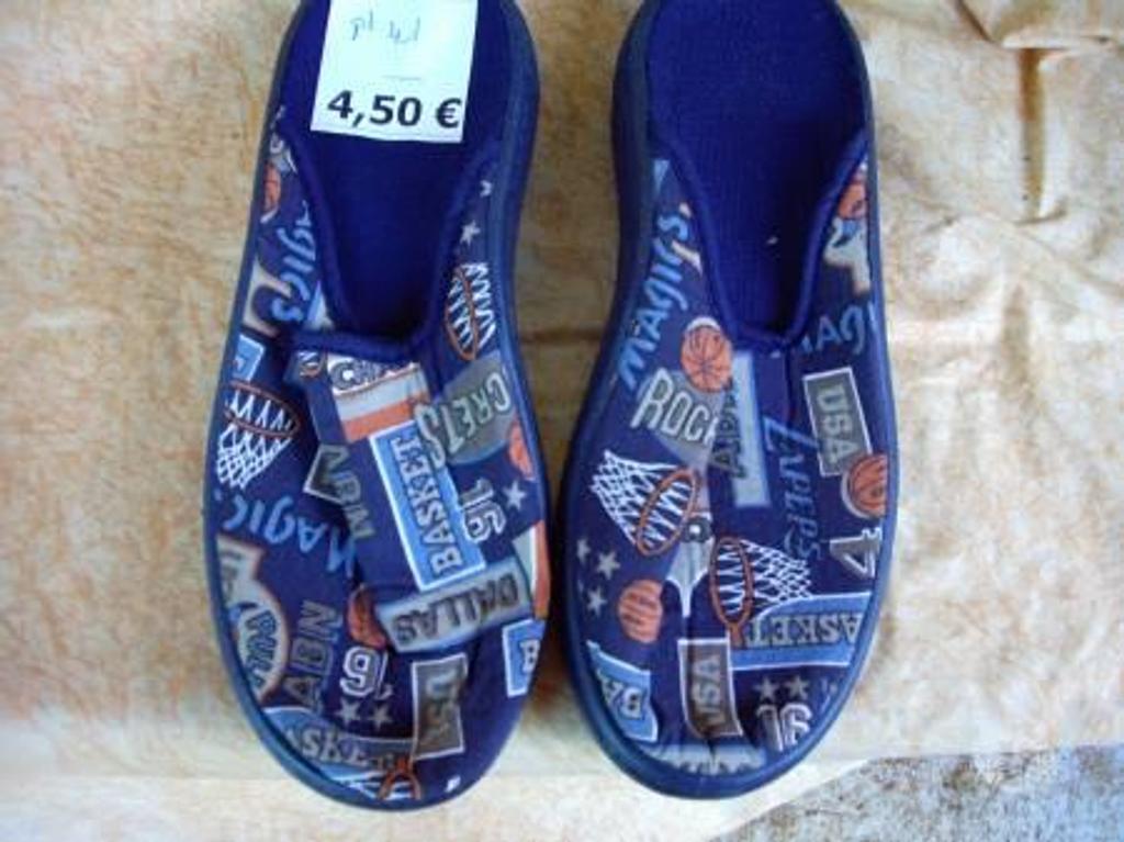 Chaussures Bas-Rhin Bouxwiller - 67330 - Photos Vivastreet diverses PANTOUFLES Homme pointure 41 - neuves