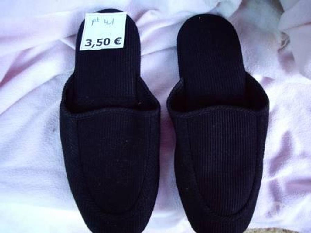 Chaussures Bas-Rhin Bouxwiller - 67330 - Photos Vivastreet diverses PANTOUFLES Homme pointure 41 - neuves