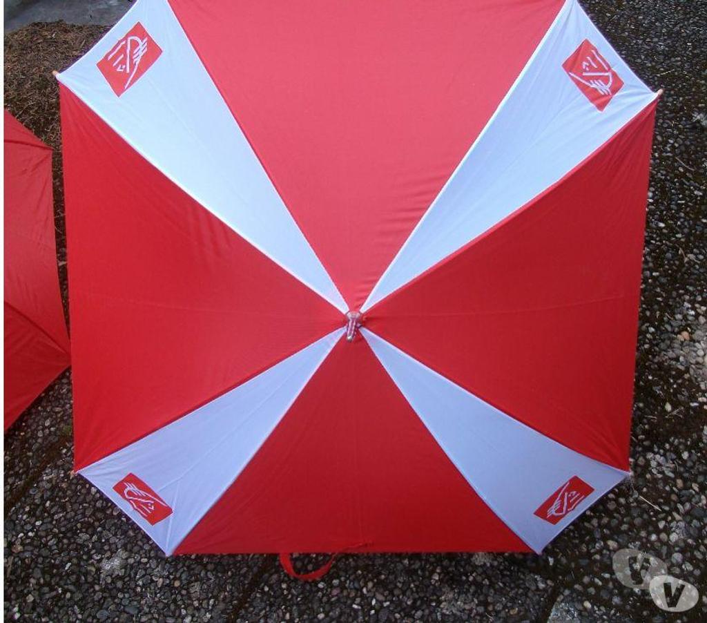 Accessoires - Bagagerie Bas-Rhin Bouxwiller - 67330 - Photos Vivastreet Divers Parapluies et Parapluies Canne - Neufs à 2 € pc