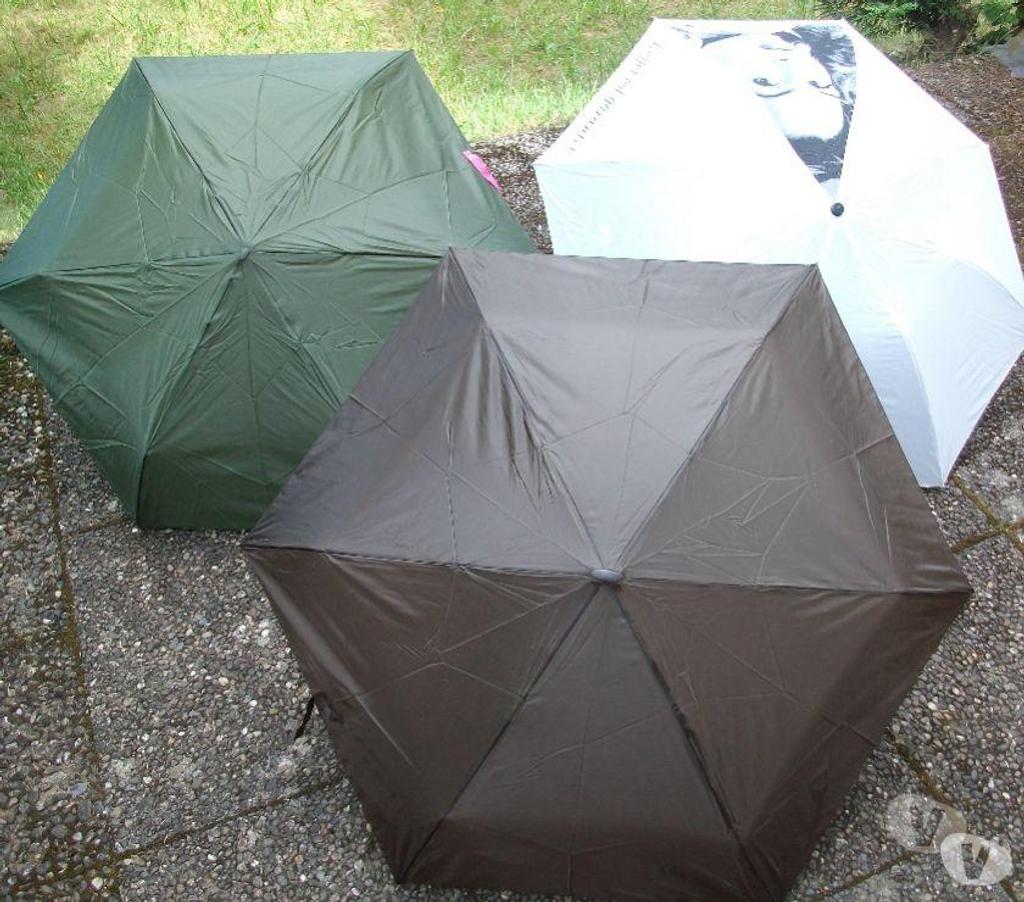 Accessoires - Bagagerie Bas-Rhin Bouxwiller - 67330 - Photos Vivastreet Divers Parapluies et Parapluies Canne - Neufs à 2 € pc