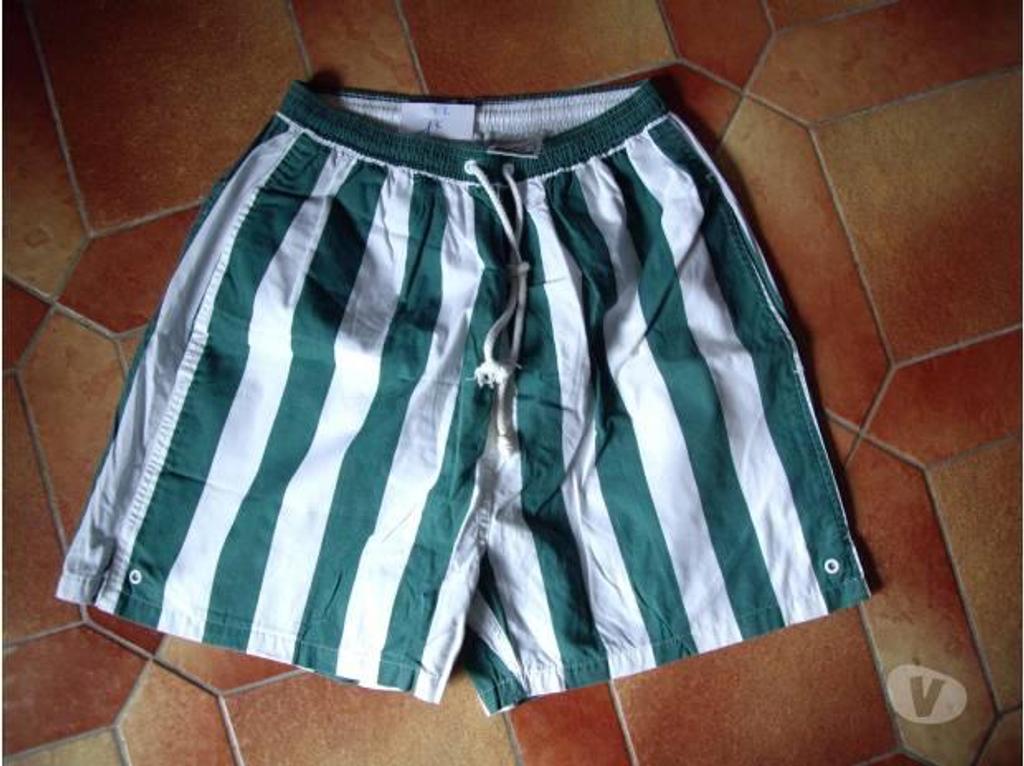 Vêtements occasion Bas-Rhin Bouxwiller - 67330 - Photos Vivastreet Bermudas de Bain et Shorts de Bain Homme