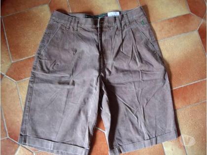 Vêtements occasion Bouxwiller Bas-Rhin - Photos Vivastreet Bermudas pour Homme de 1 € à 3 €