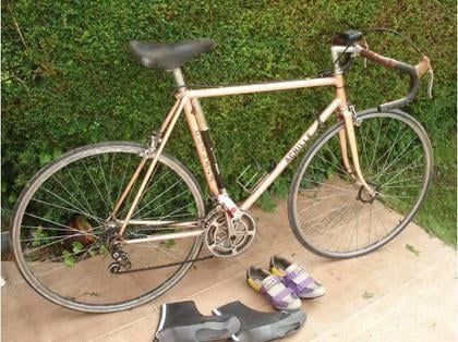 Matériel de sport Fontenay le Fleury Yvelines - Photos Vivastreet Vélo de Course marque guylene vintage
