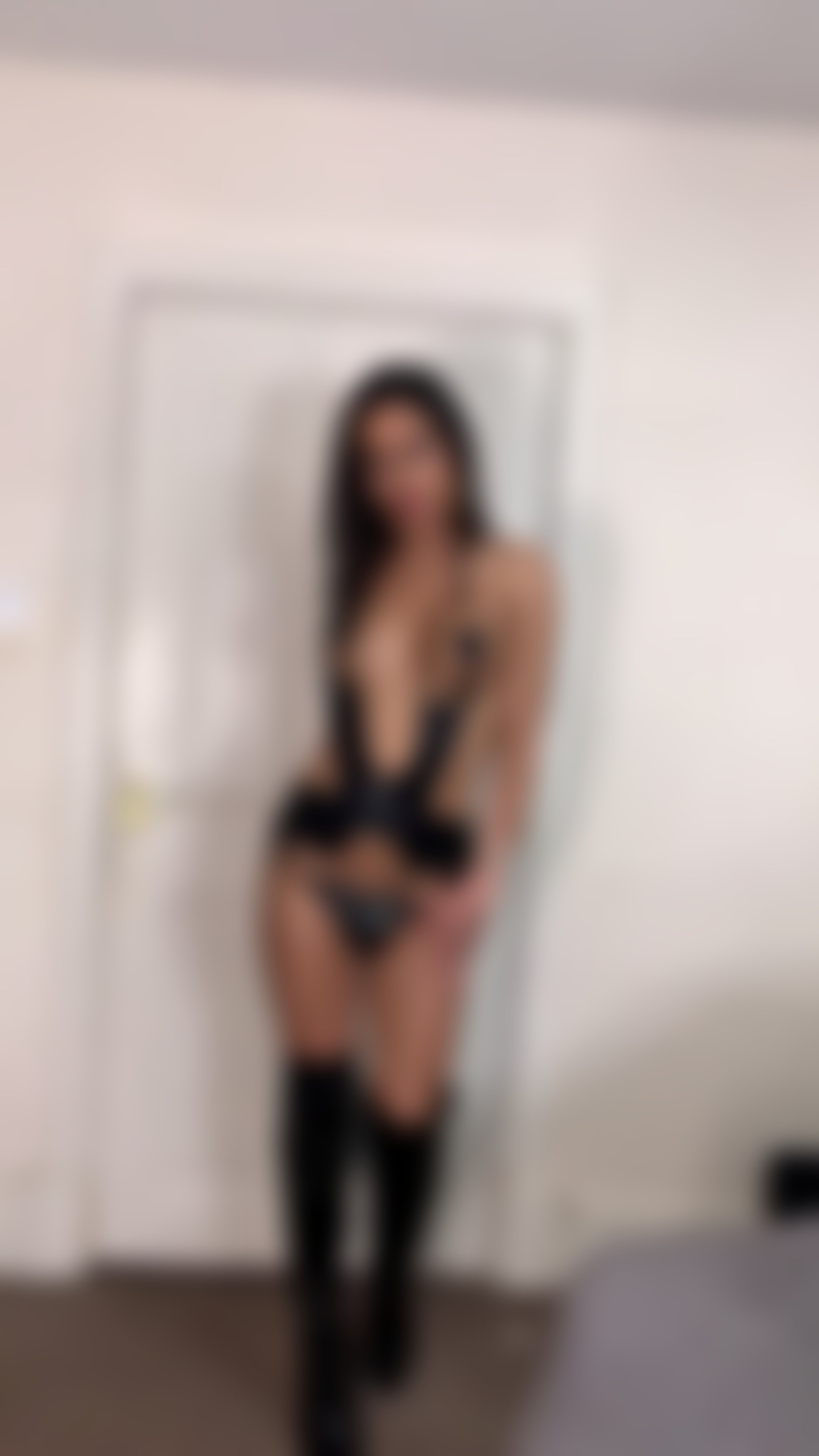 Escorts Aberdeen Old Aberdeen - Aberdeen - 