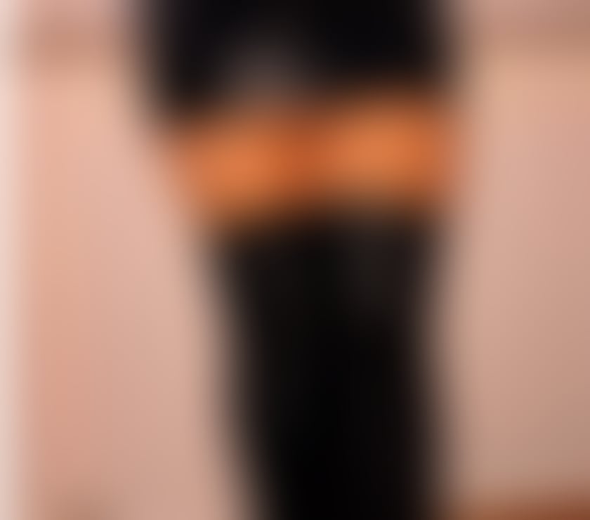 Escorts Belfast Ormeau - Belfast - Photos for Local mature Joanne 07896 338773