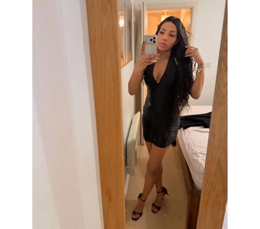 Escorts Hertfordshire Watford - Photos for London Escort 💎 Exclusive Outcall Experience 🏨