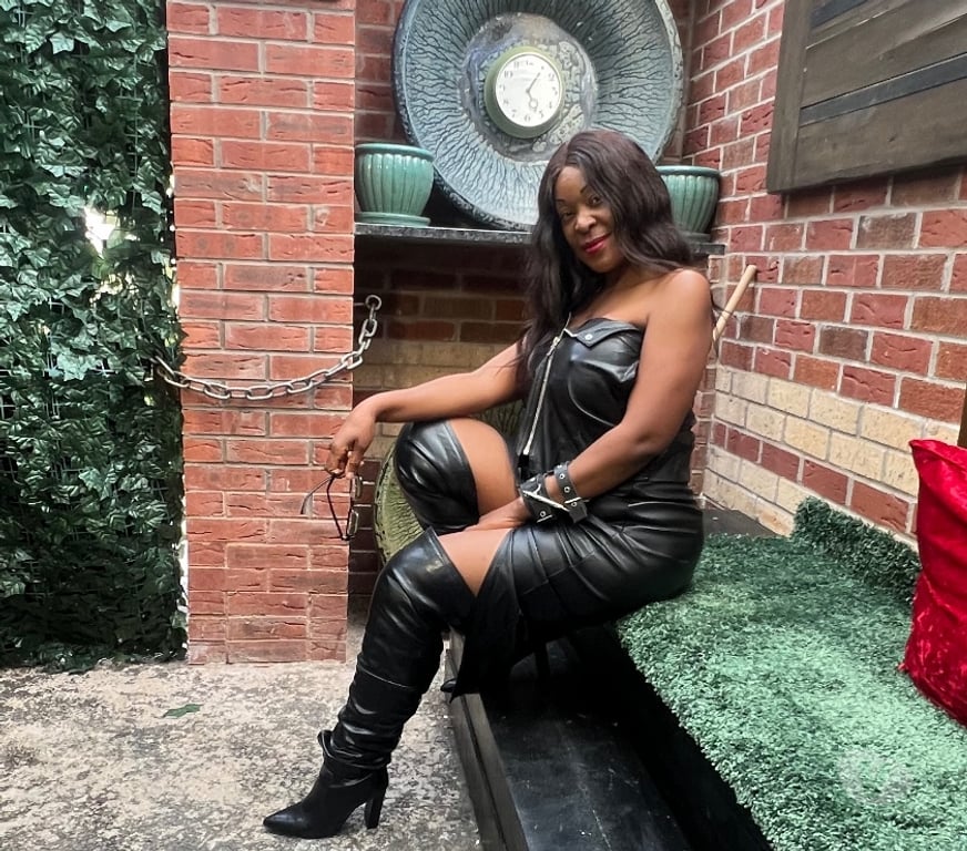 Escorts Greater Manchester Manchester - Photos for 🤎 🔥Black & Mature & Fabulous 🔥 🤎