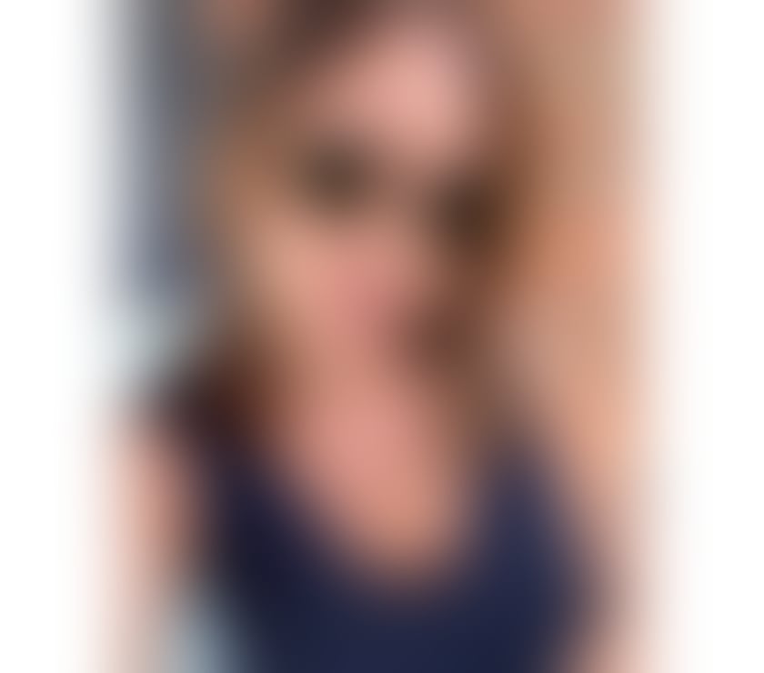 Photos for BEAUTIFUL PT ITALIAN CURVY MILF IN BIKINI❤️ 07979 933825