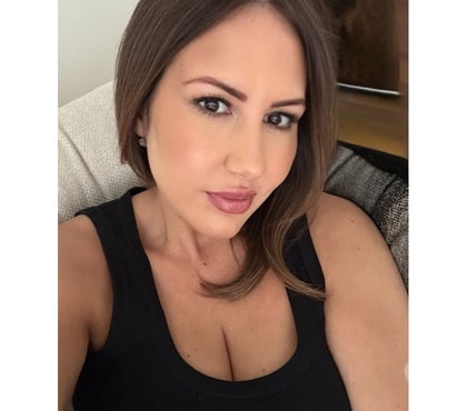 Adult Entertainment Greenwich South East London - Photos for BEAUTIFUL BRITISH CURVY MILF 36FF❤️ 07979 933825