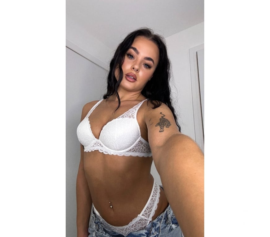 Escorts West Midlands Birmingham - Photos for NEW NATALIE 🔞 SNEAK AWAY SO WE CAN PLAY 👅🍑