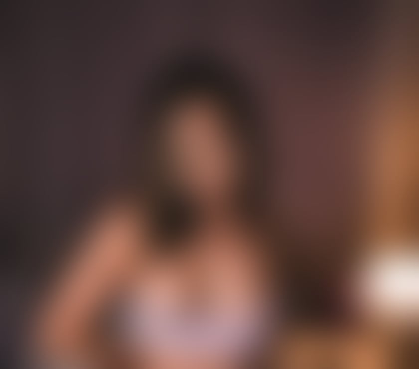 Escorts Canary Wharf East London - Photos for 🍓 💕😍⭐ANELLISE NEW IN A TOWN CALL NOW !!☎️