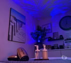 Professional Male Masseur and Male Grooming