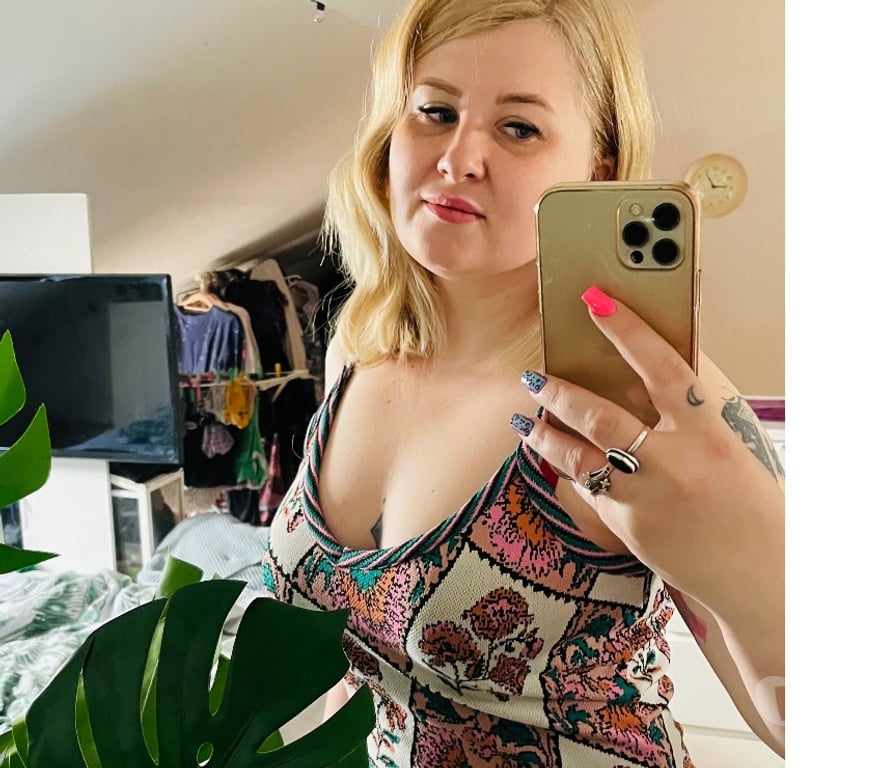 Escorts Slough Slough Town Centre - Slough - Photos for Goddess Maya - amazing service-all natural and 100 % real