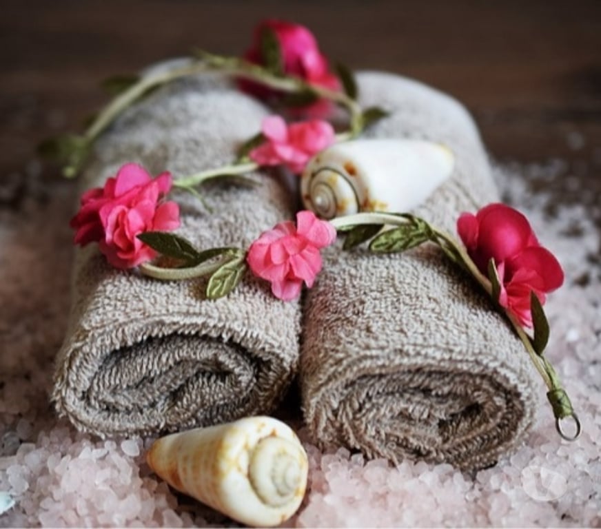 Full body massage South West London Merton Park - South West London - Photos for Full body massage Wimbledon