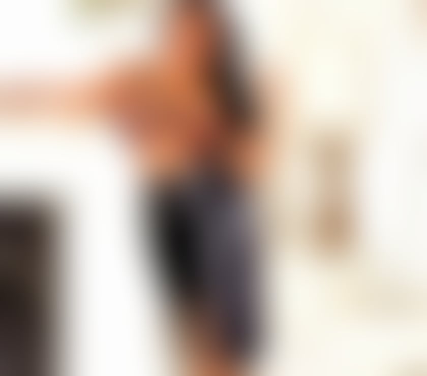  Escorts Motherwell North Lanarkshire - Photos for Ebony Girlfriend For Lease In Motherwell Town Centre