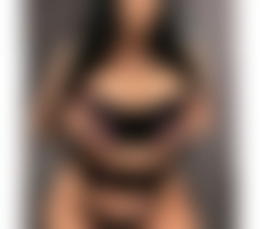 Escort Coventry City Centre Coventry - Photos for Allma back to Coventry !!❤️