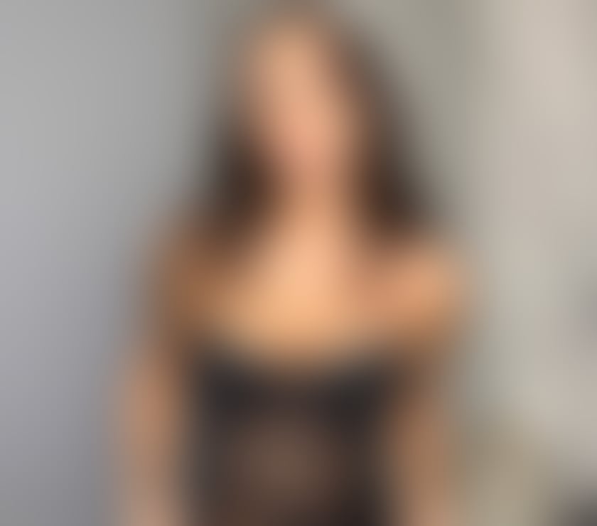 Escorts Leytonstone East London - Photos for Tania is back in East London Nuru massage.