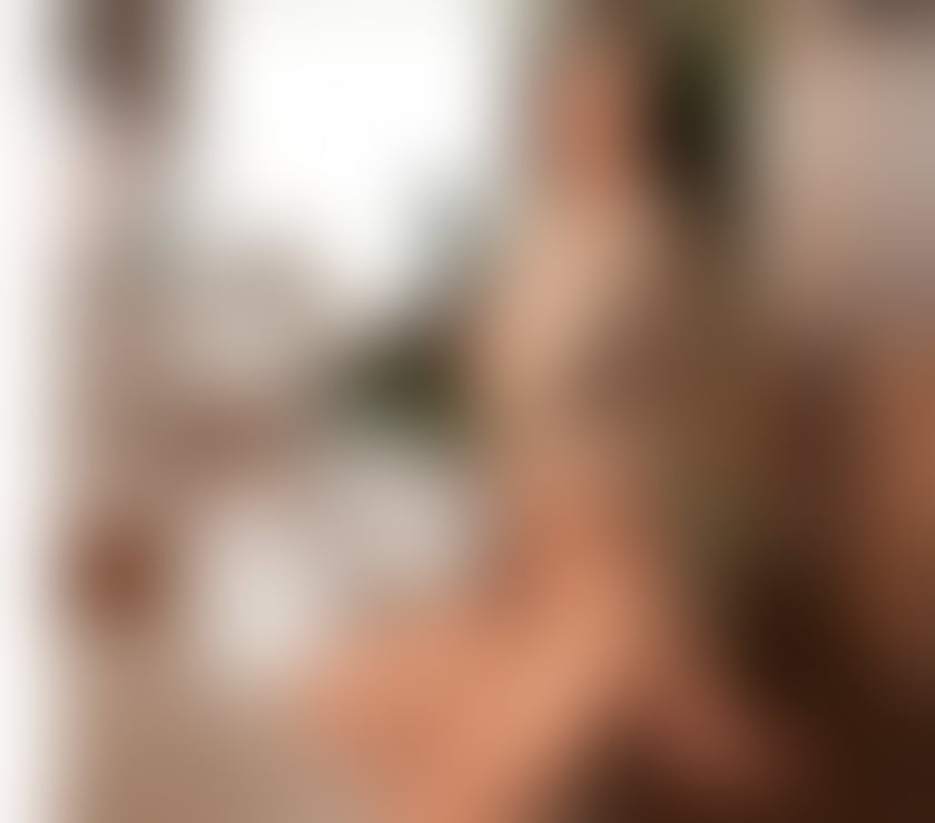 Escorts Buckinghamshire Hedgerley - Buckinghamshire - Photos for Tania is back in East London Nuru massage.