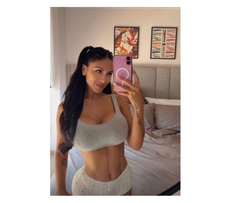Escorts West London Hounslow - Photos for Tania is back in East London Nuru massage.
