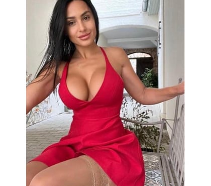 Escorts Fulmer Buckinghamshire - Photos for Tania is back in East London Nuru massage.