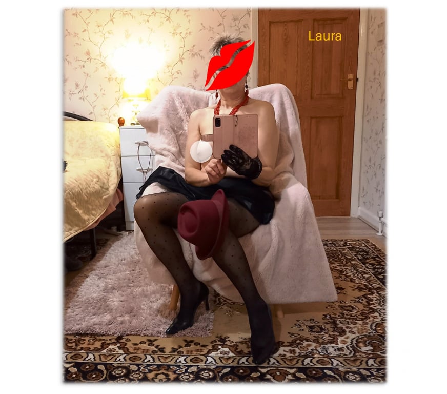 Escorts Suffolk East Suffolk - Photos for Mature woman for a great relaxing time