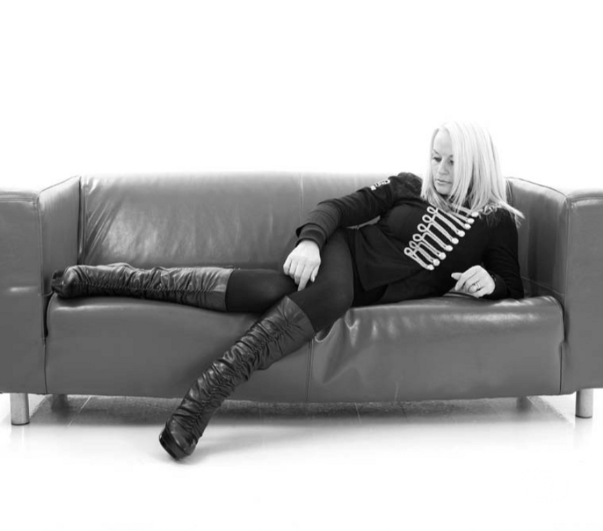 Adult Entertainment York Heslington - York - Photos for Cat Your Virtual Blonde. 07309161666