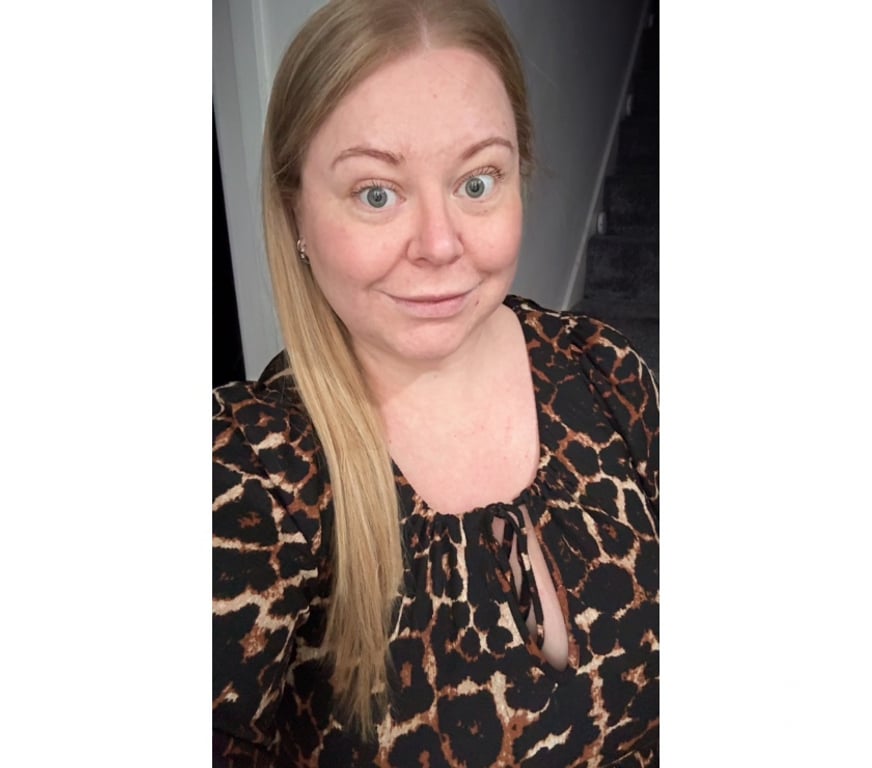 Adult Entertainment York York - York - Photos for Horny curvy sexy ginger milfy natural HH t!ts 🍒big 🍑