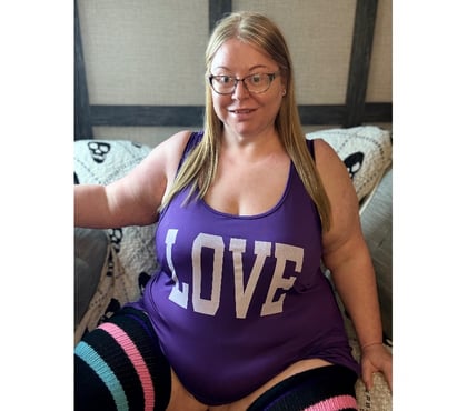 Photos for Horny curvy filthy natural HH t!ts big 🍑 ginger milfy