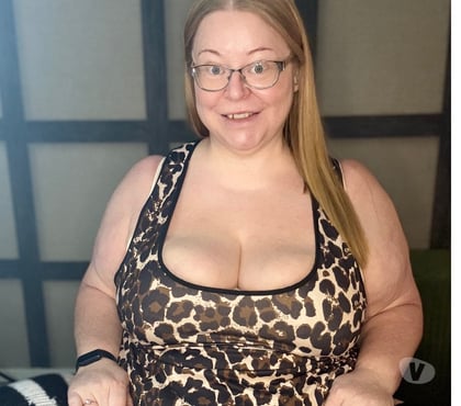 Adult Entertainment York York - Photos for Naughty curvy busty ginger milfy natural HH t!ts big 🍑
