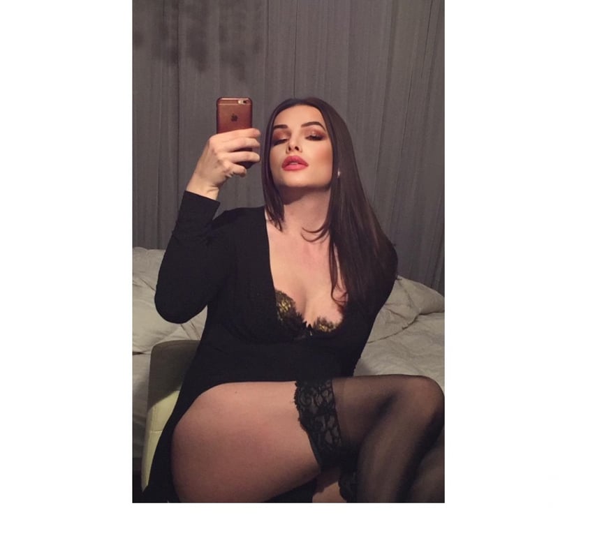 Trans Escorts Essex Brentwood - Photos for British TS Beauty 