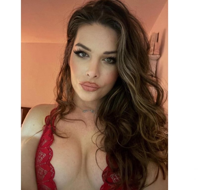 Trans Escorts Essex Brentwood - Photos for British TS Beauty 