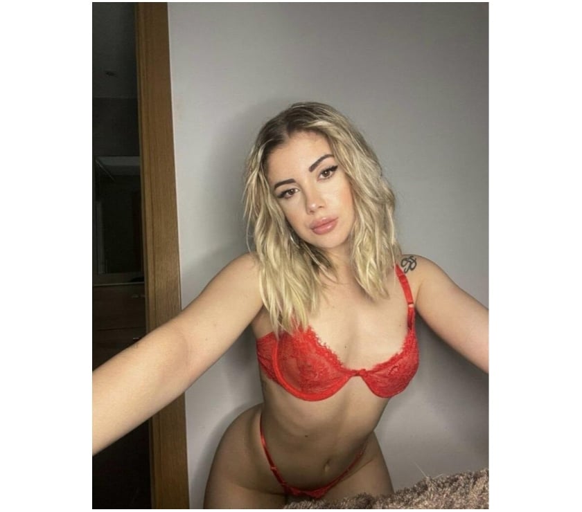 SEXY EMMA 🍑 BACK IN TOWN 🥂 BEST EXPERIENCE