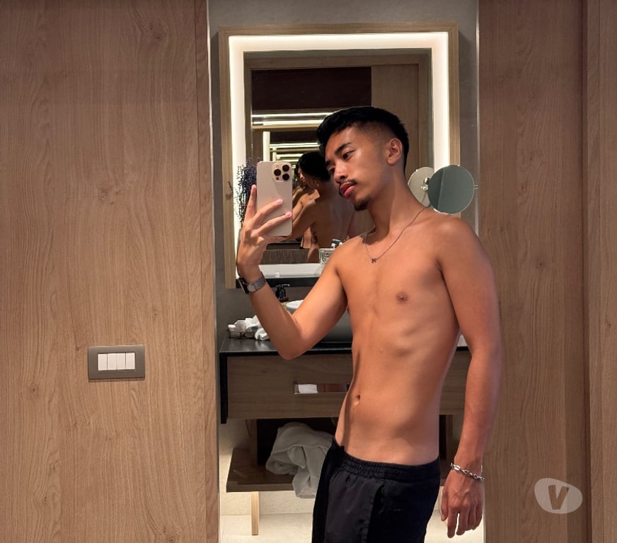 Gay massage East London South Quay - East London - Photos for Ty Vers LDN - Massage + Fun