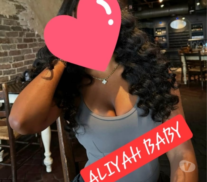 Escorts East London Aldgate East - East London - Photos for Aliyah party Girl Awaiting naughty fun in a discreet place