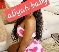 Escort Aldgate East East London - Photos for Aliyah party Girl Awaiting naughty fun in a discreet place