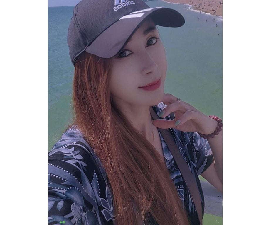Escorts Kent Medway - Kent - Photos for New ♥️ Japanese ♥️ in Gillingham