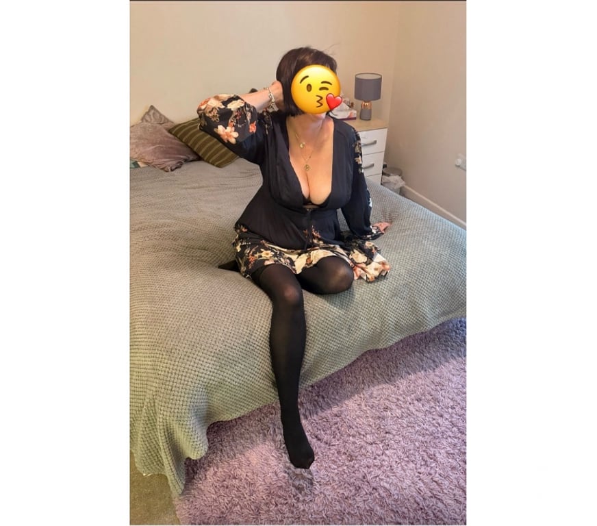Escorts Somerset Bridgwater - Somerset - Photos for Delicious debbiexx