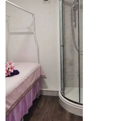 Full body massage South Yorkshire Sheffield - Photos for FULL BODY HOT OIL MASSAGE