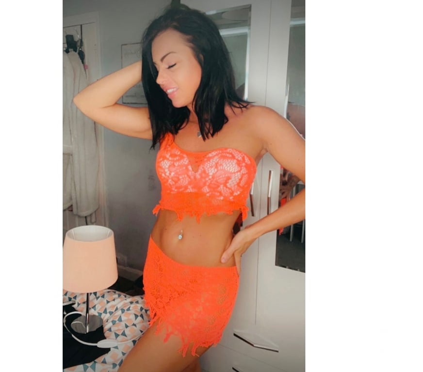 Escorts Kent Maidstone - Photos for Energized Bunny! Candy….. 🍭