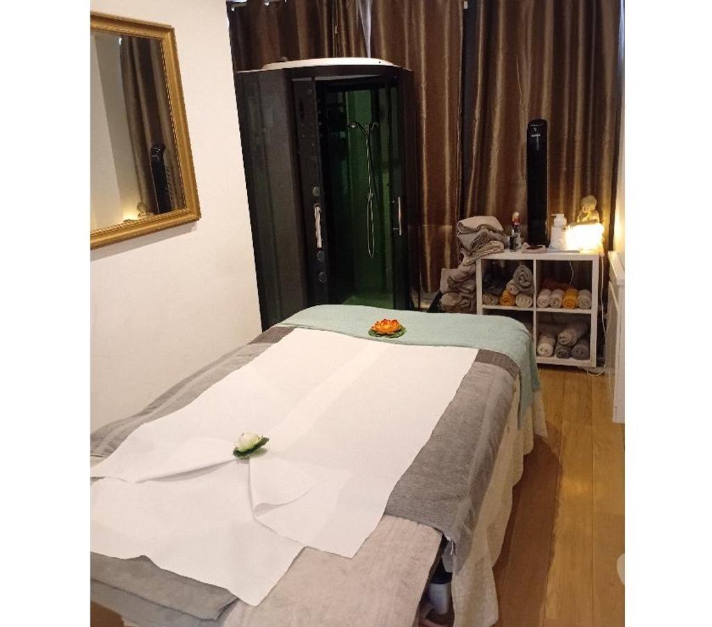 Full body massage Oxfordshire Oxford - Photos for Thai Massage in Oxford open Lisa, Lyn, Amy