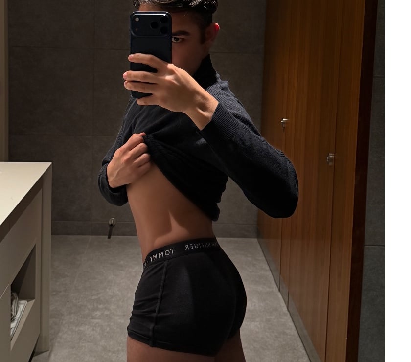 Gay Escorts Ilford Redbridge - Photos for East London Services 07521426185 last days