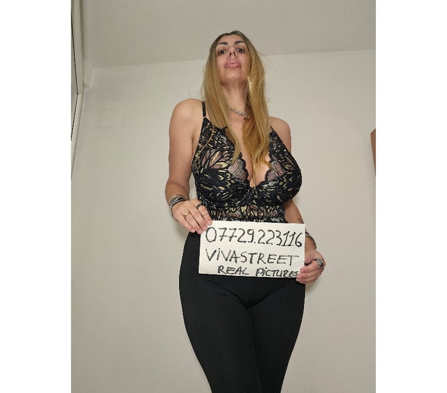 Adult Entertainment Central London Piccadilly Circus - Central London - Photos for Available for videocalls.Whatsapp me for details.