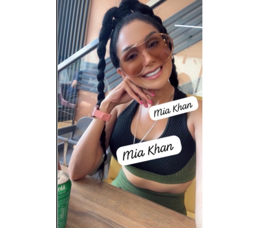 Escorts West Yorkshire Leeds - Photos for MIA KHAN LEEDS IN CALLS 07395641919