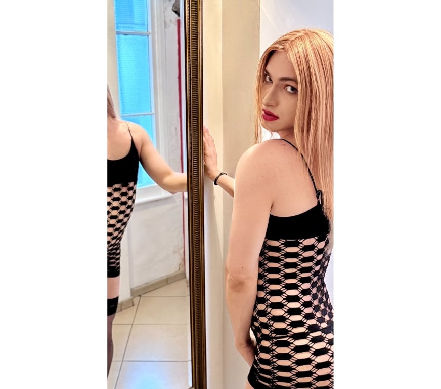 Trans Escorts South West London Earls Court - South West London - Photos for 🌹🌹❤️ ALANA WOLFGANG IN WEST LONDON ❤️🌹🌹