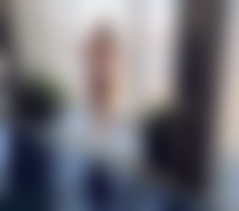 Escorts Surrey Guildford - Photos for British independent Busty Blonde 32HH Size 8 Bubble Butt