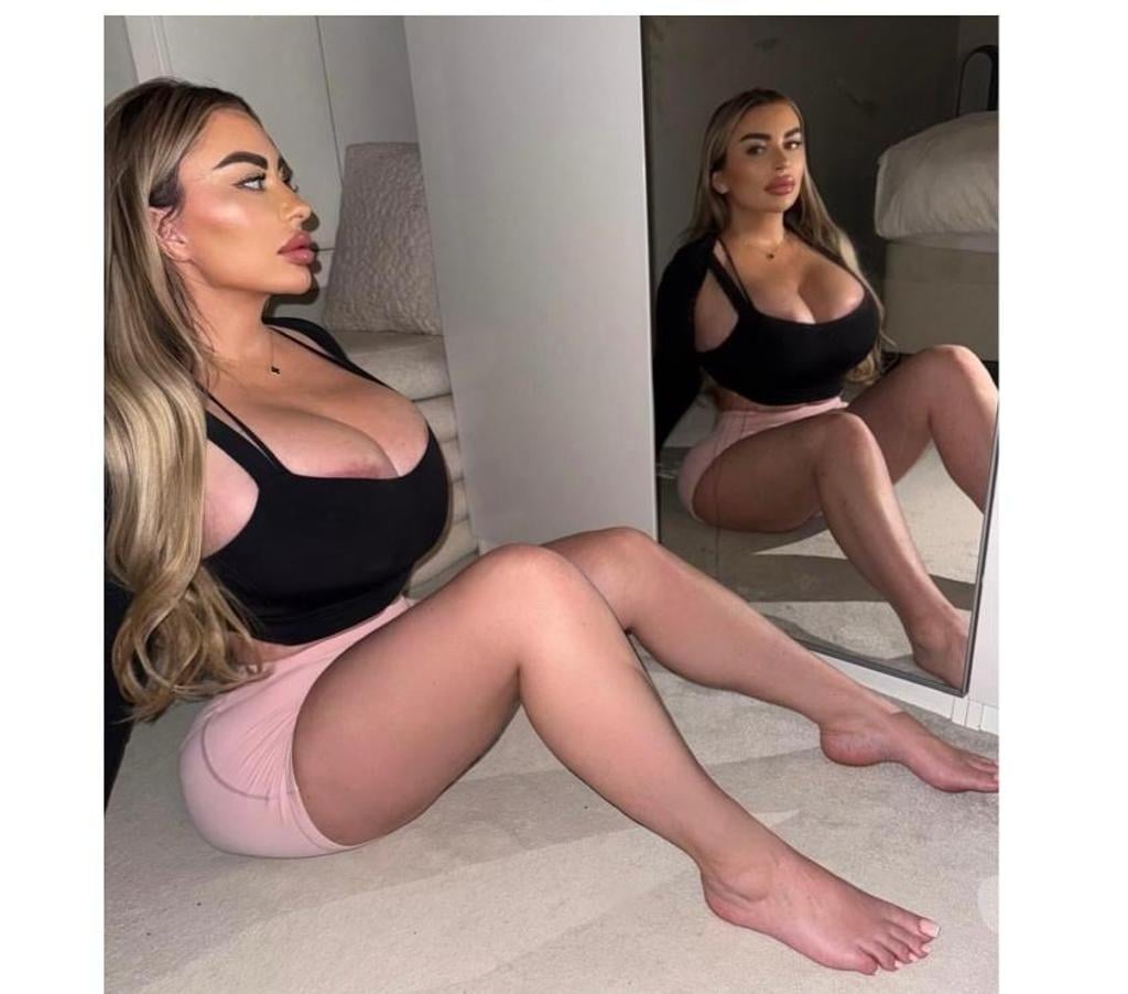 Escorts Surrey Guildford - Photos for British independent Busty Blonde 32HH Size 8 Bubble Butt