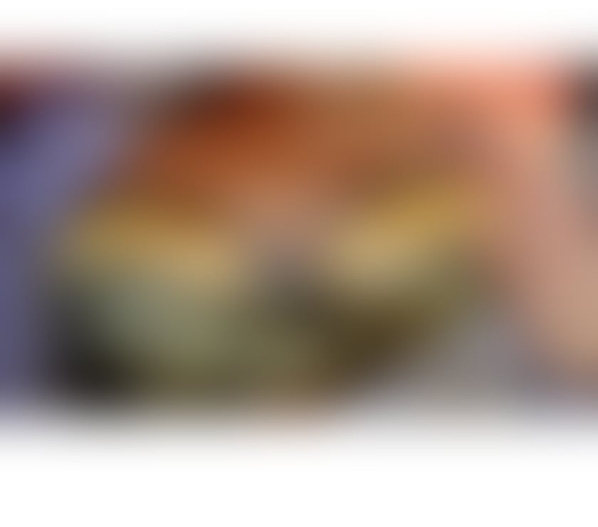 Escorts South West London Richmond upon Thames - Photos for Sexy petite blonde Louise - 100% English and Independent. X