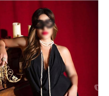  Escorts & Erotic Massage Enfield Town Enfield - Photos for Massage Sabrina